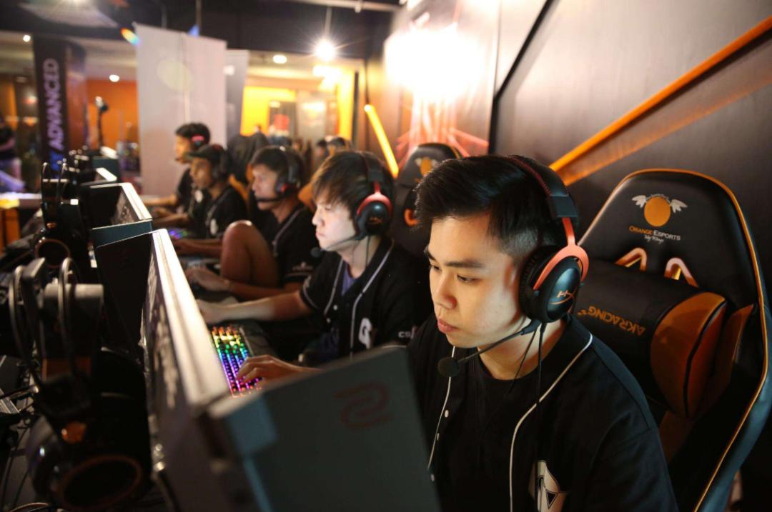 uzi伤病退役完整视频,uzi意外暴露退役事件