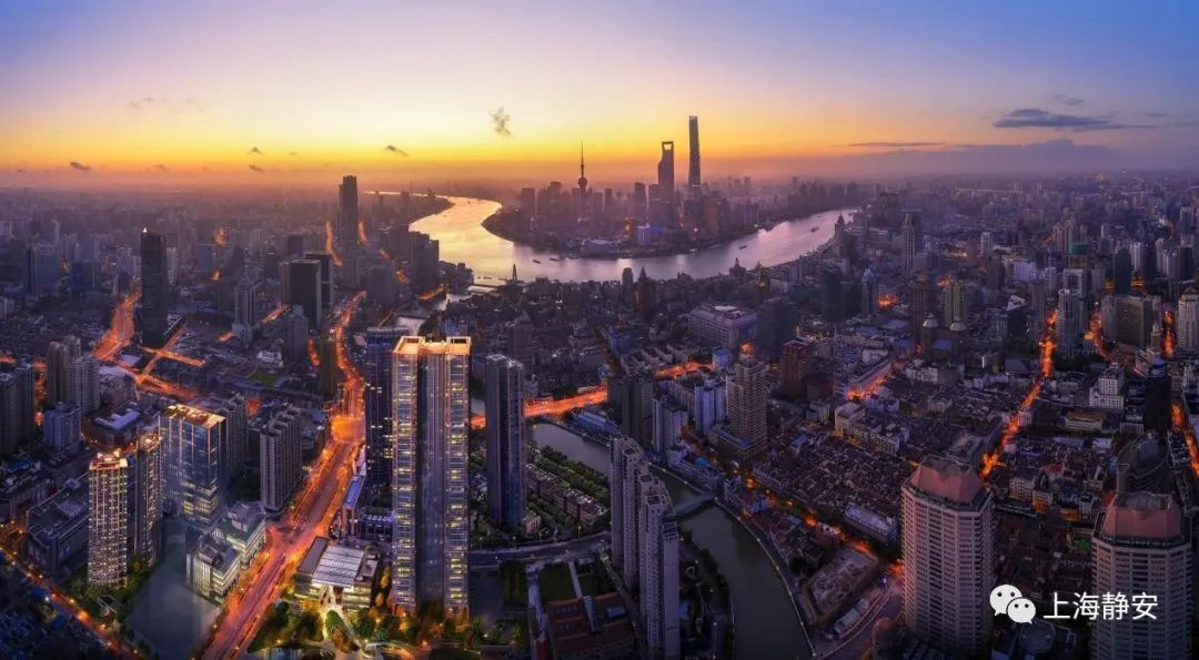 苏河湾中心图片,苏河湾塔尖夜景