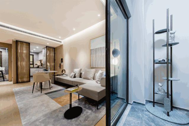 苏河湾中心图片,苏河湾塔尖夜景