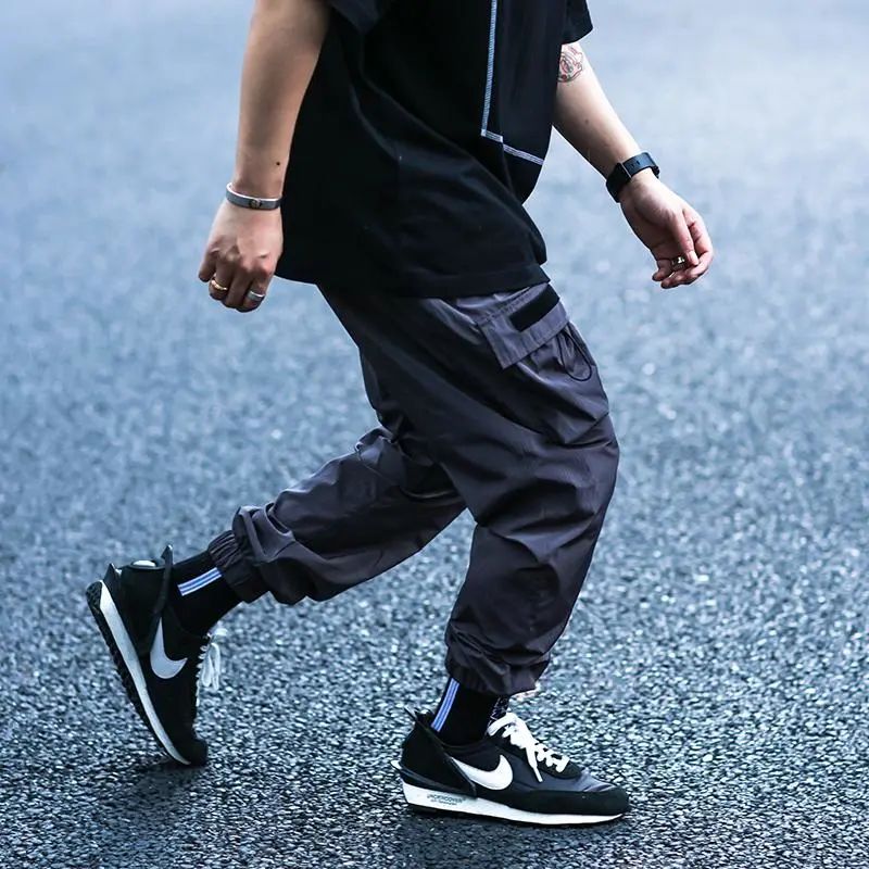 aj11low简版鞋标,aj11low白黑红鞋后跟