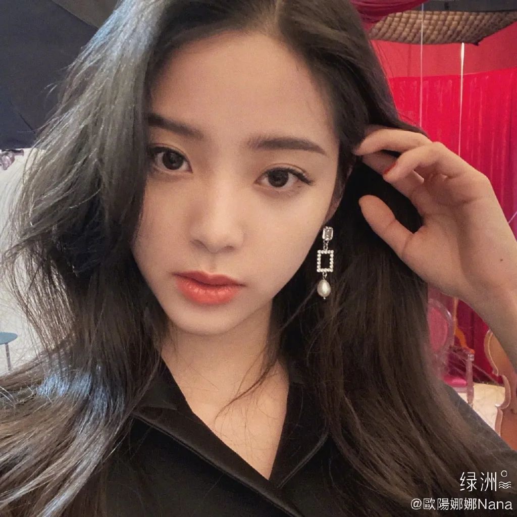 这三个色彩都好看,这三个色哪个颜色好看