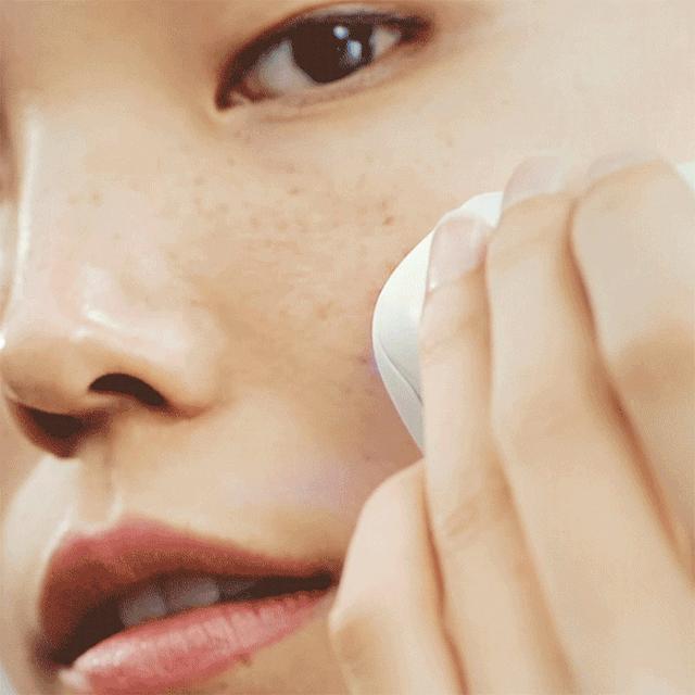 爱长斑的女人怎么办,女生长斑