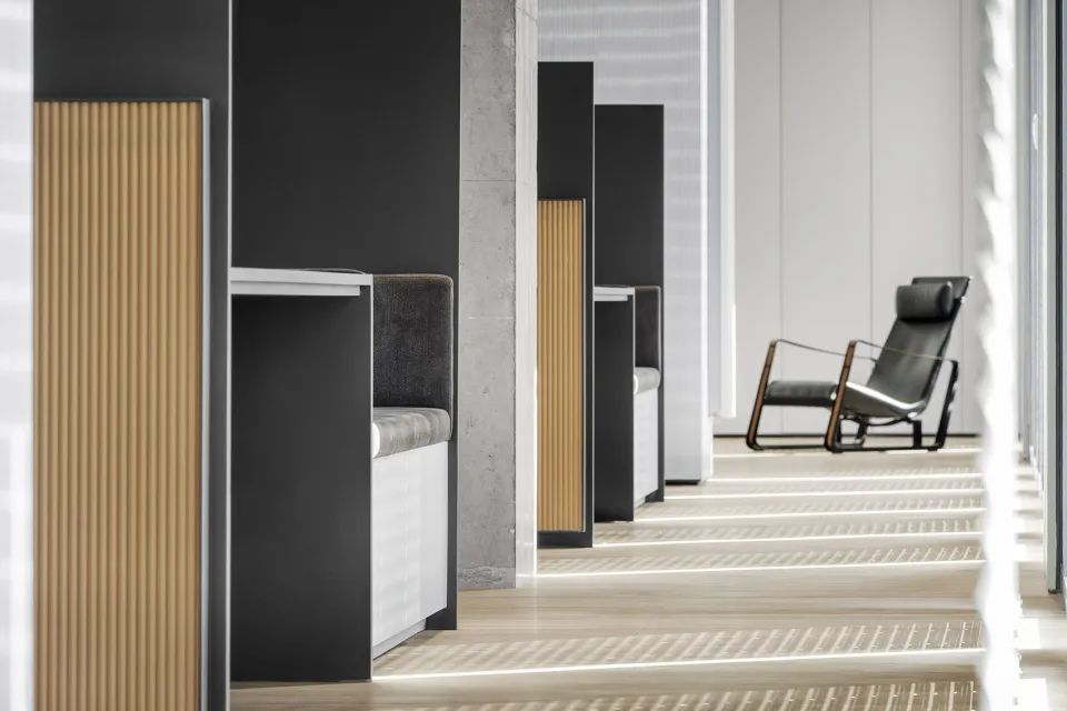 新作|凌笛OFFICE：重现旧工业时代质感/万境设计