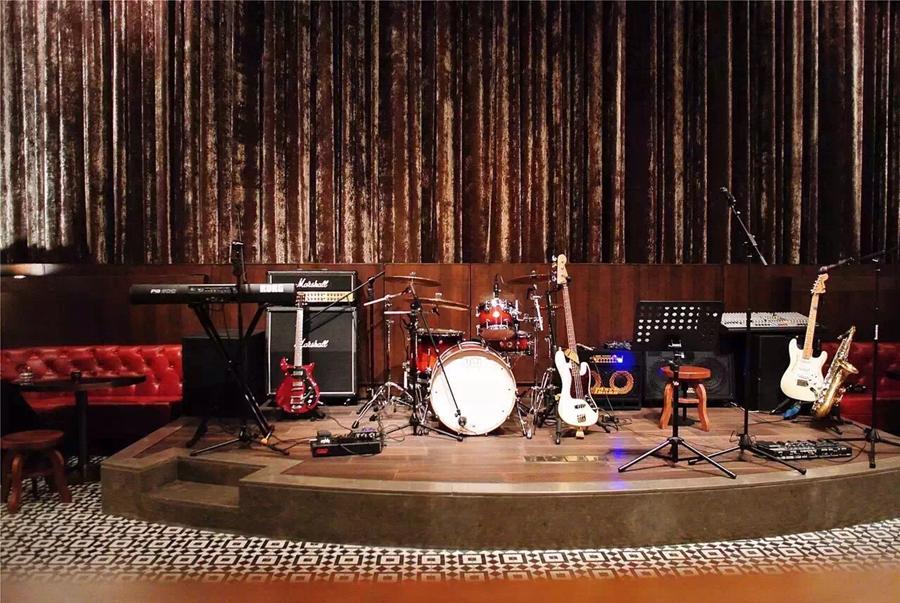 闻香识女人让人印象深刻的片段,闻香识女人感动片段