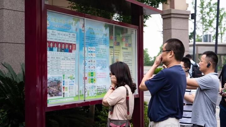 美丽城镇进行时丨这个在集士港流行的新时尚，引来了一波人的现场点赞