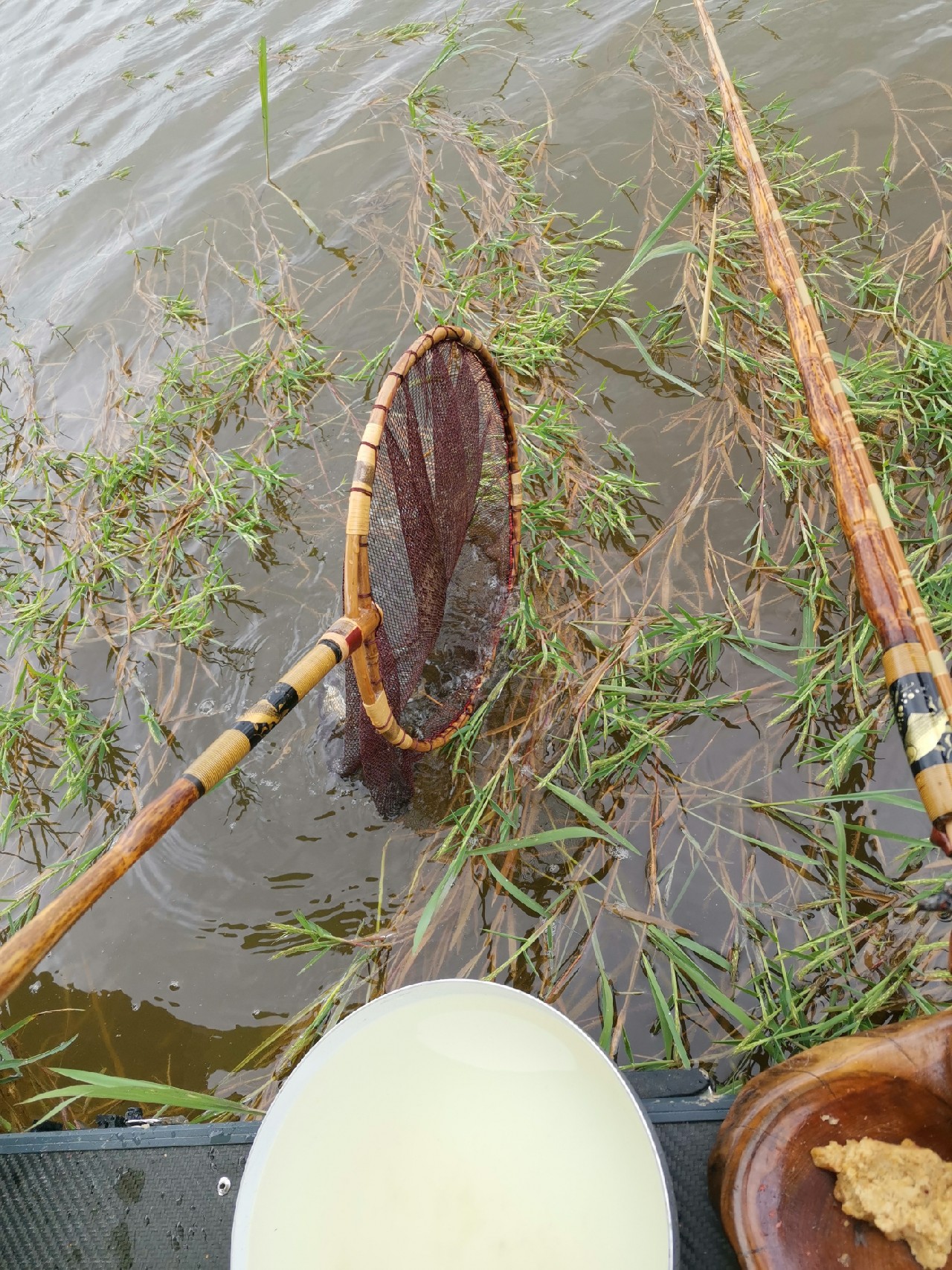 玩了多年的并继和碳素竿，总是在不断的折腾和寻找