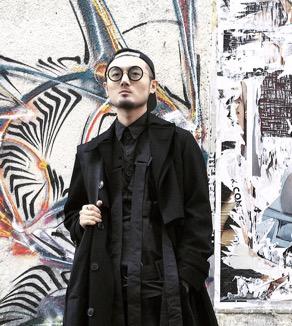 人人在线、万物互联的今天，我们为什么还要去逛买手店