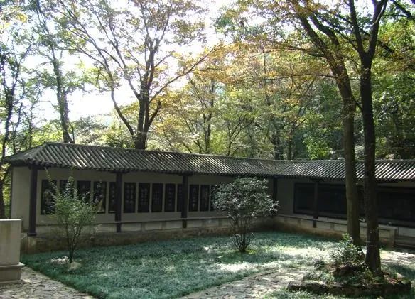 穹窿山有哪些特点,穹窿山凭什么被誉为天下第一