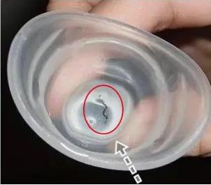 眼睛干涩、胀痛、*血丝红**？用眼过度，只需10秒，给眼睛来一次彻底大清洗，网友：眼里脏东西竟然这么多！洗后爽爆了
