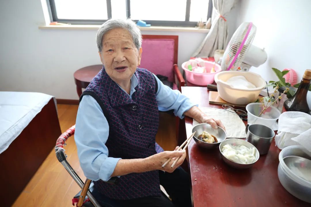 暖心！安顺燃气送“福气”啦