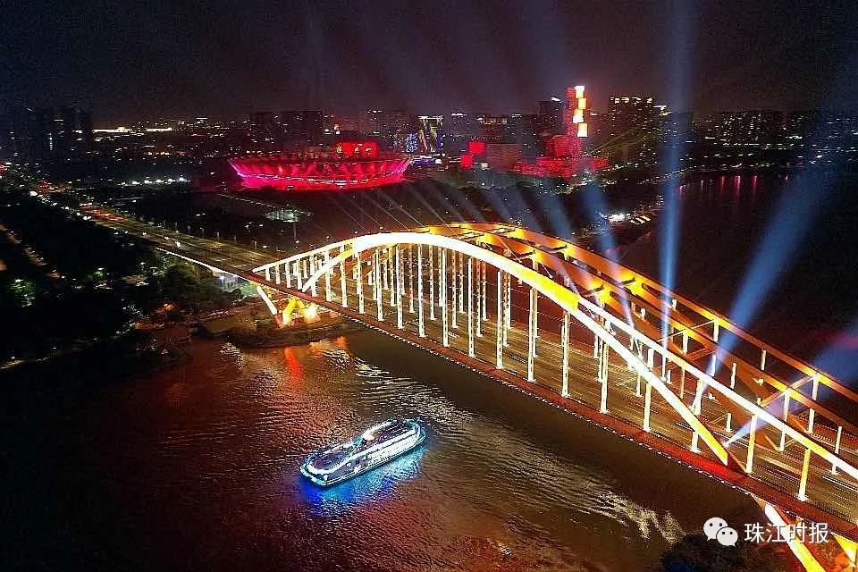 三龙湾灯光秀完整视频,三龙湾游船夜航