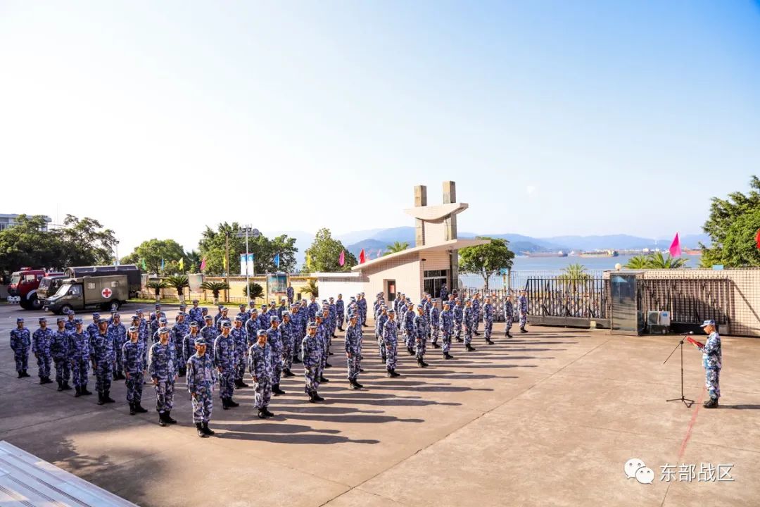 歌唱祖国升旗军乐团,歌唱祖国升旗2008