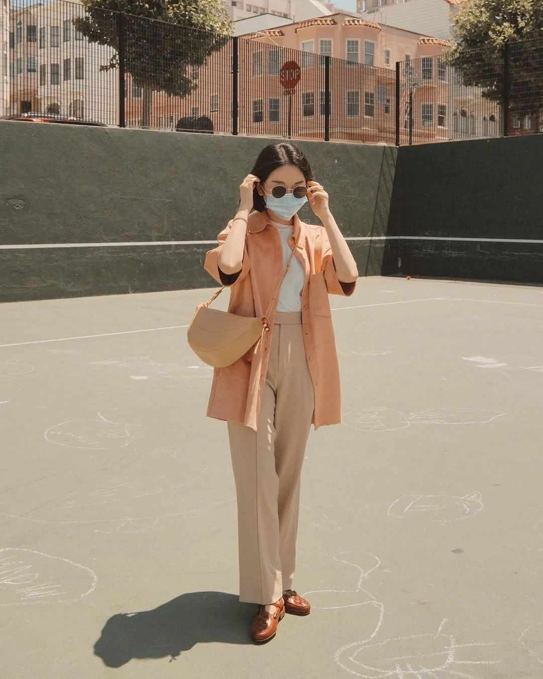 梨形身材亚裔穿搭,身材娇小怎样穿出高端大气上档次