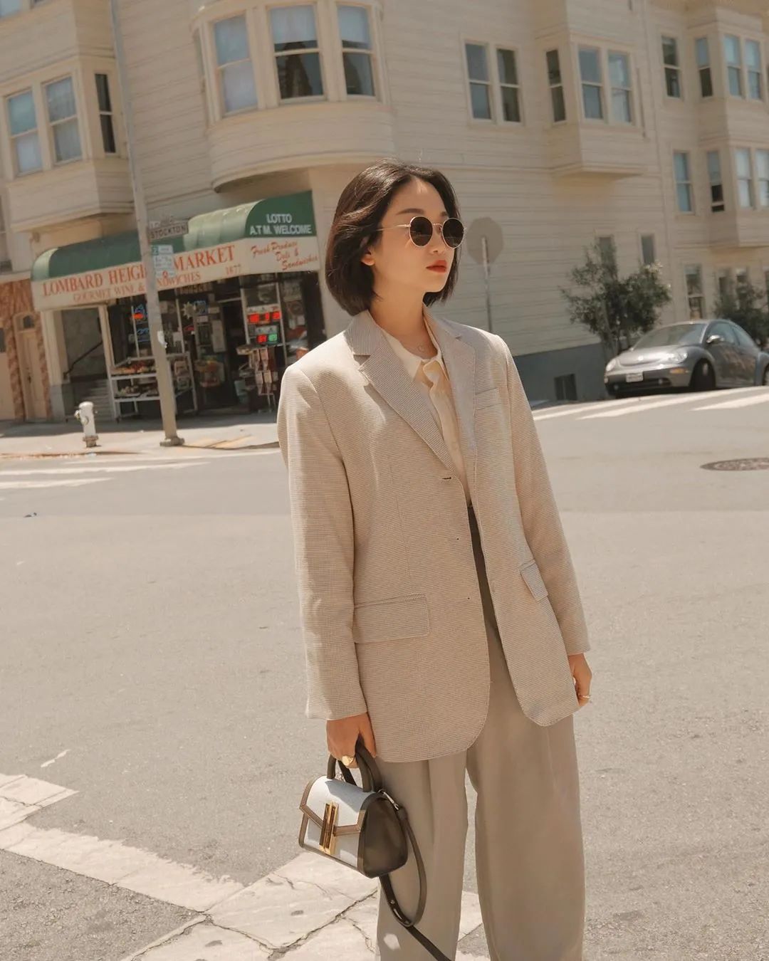 梨形身材亚裔穿搭,身材娇小怎样穿出高端大气上档次