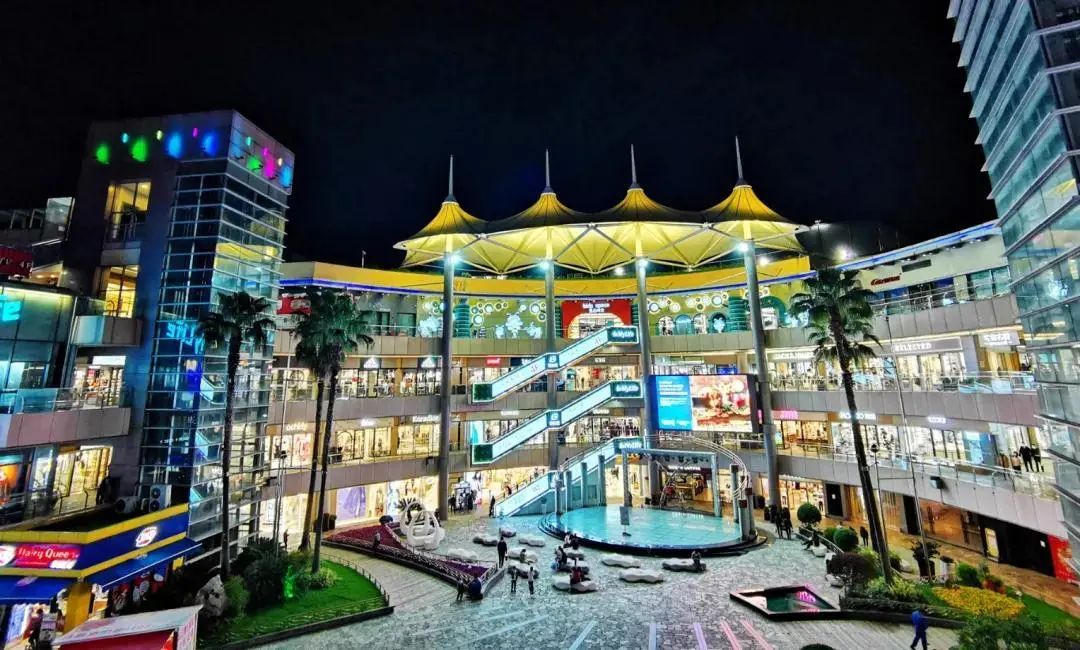 西郊百联有哪些品牌,上海北新泾西郊百联