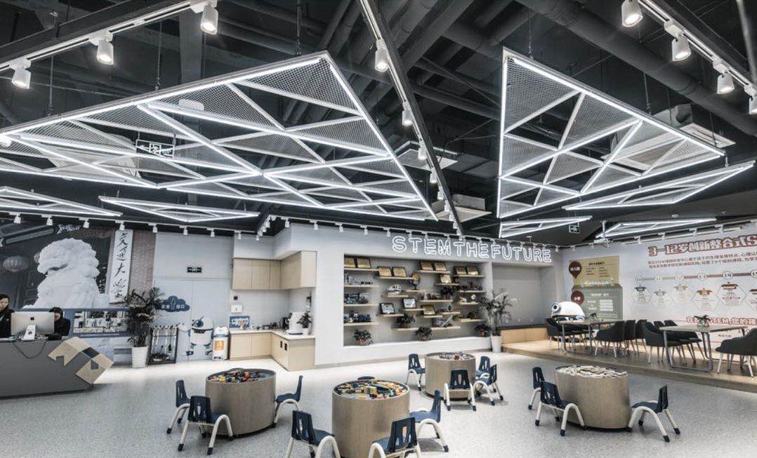 西郊百联有哪些品牌,上海北新泾西郊百联