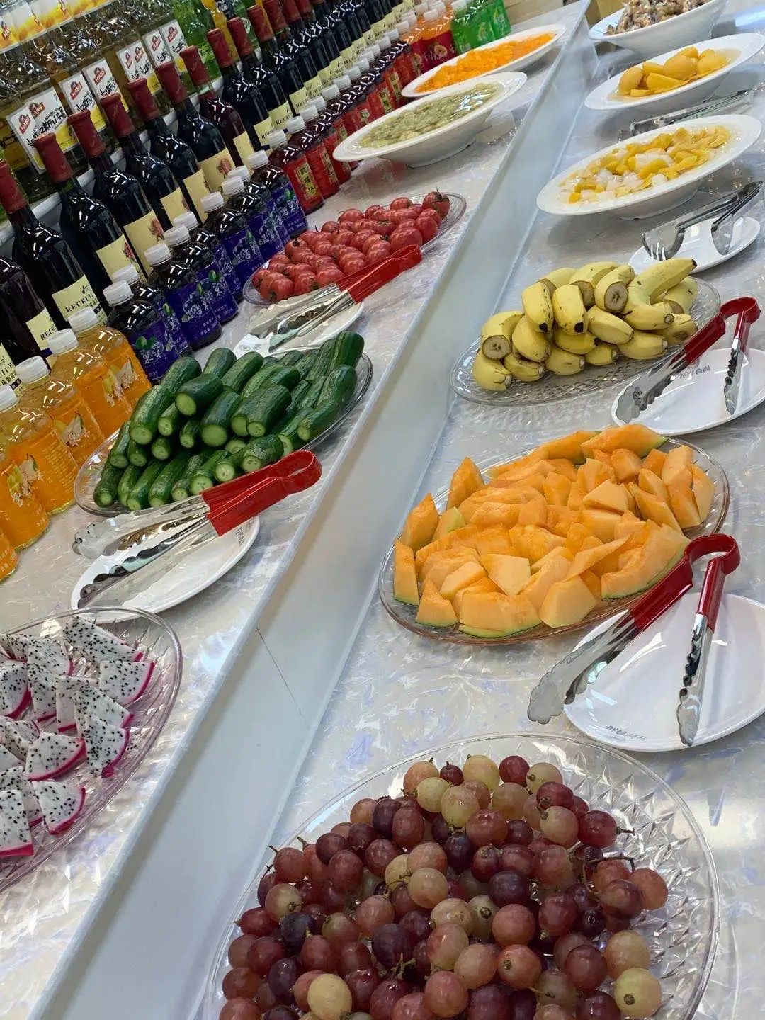 卢氏百悦城左岸食尚｜牛排+火锅自助：39.9元/49.9元享门市价69元/103元的黑椒牛排+火锅自助+酒水+热菜，无需预约