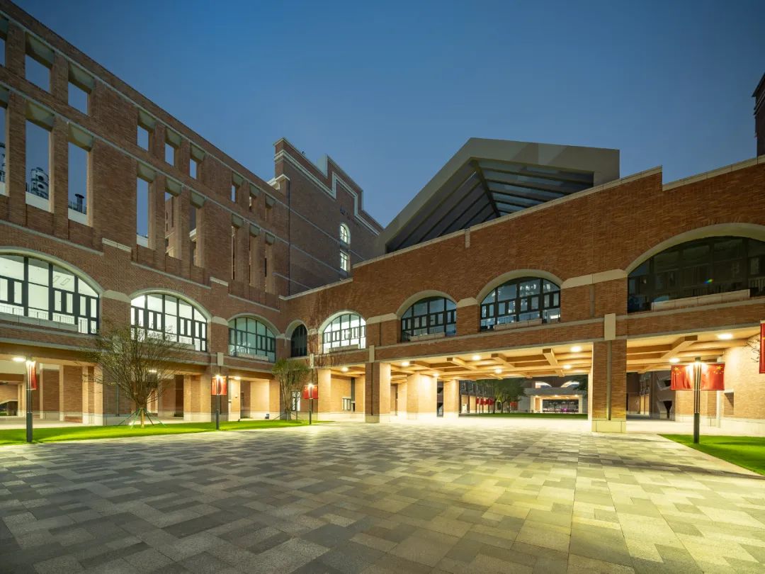 凤凰木守护的校园|深圳中学（泥岗校区）