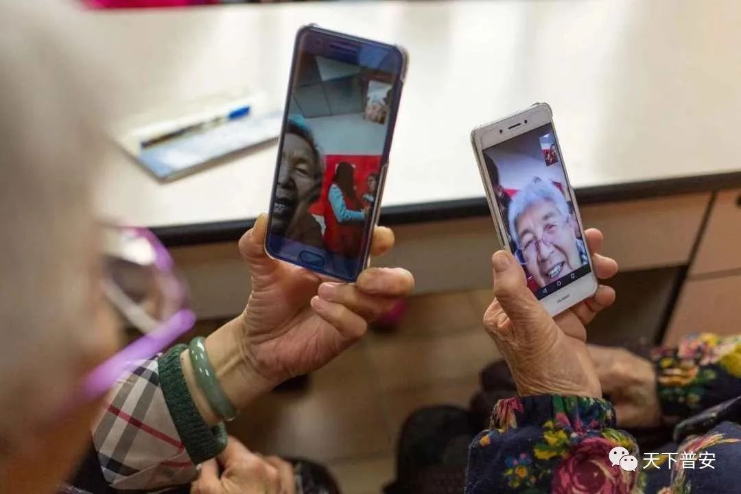 国家出手了！不得拒收现金、不得将“健康码”作为通行唯一凭证