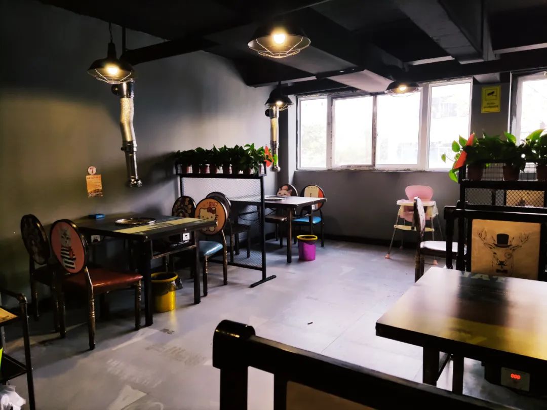 【卢氏丨陳家烤肉】69.9元吃门市价198元烤肉套餐，鲜牛肉+猪五花+羊肉串+烤鸭肠……属于肉食主义的狂欢来啦！