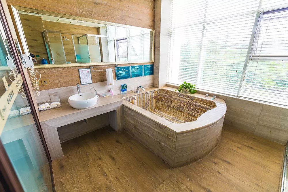 凤翔温泉免费时段,凤翔温泉99套票截止时间