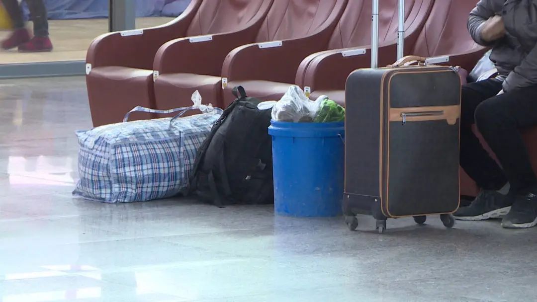 2022春运首日火车票今起开售,春运首日火车票明起开售