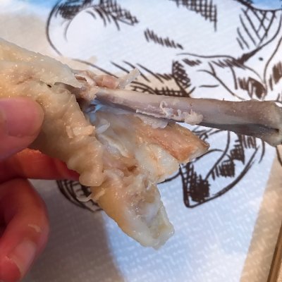 年夜饭柠檬泡鸡爪家庭做法,年夜饭开胃凉拌菜爽口无骨鸡爪