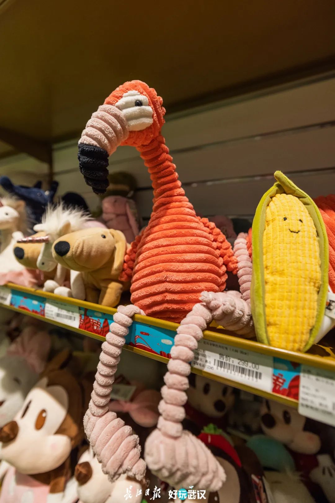 汉街最大玩具店,逛超大玩具店