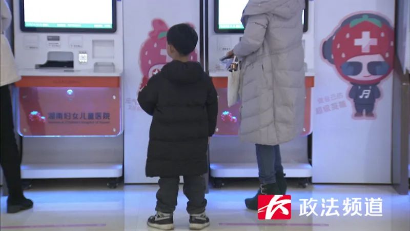 医生用细菌作画,用细菌作画你见过吗