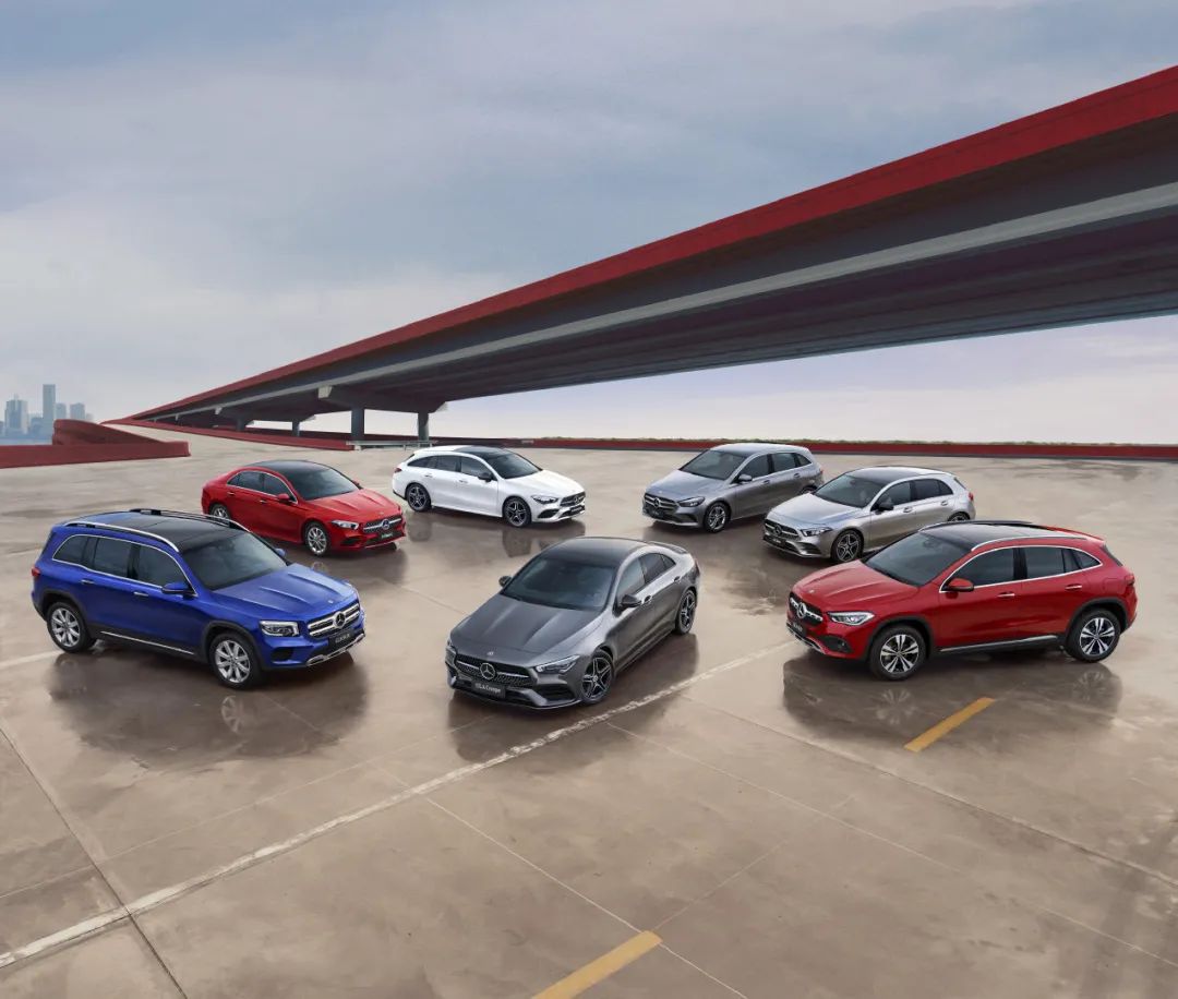 奔驰cla260落地价,奔驰轿跑两门2.0t