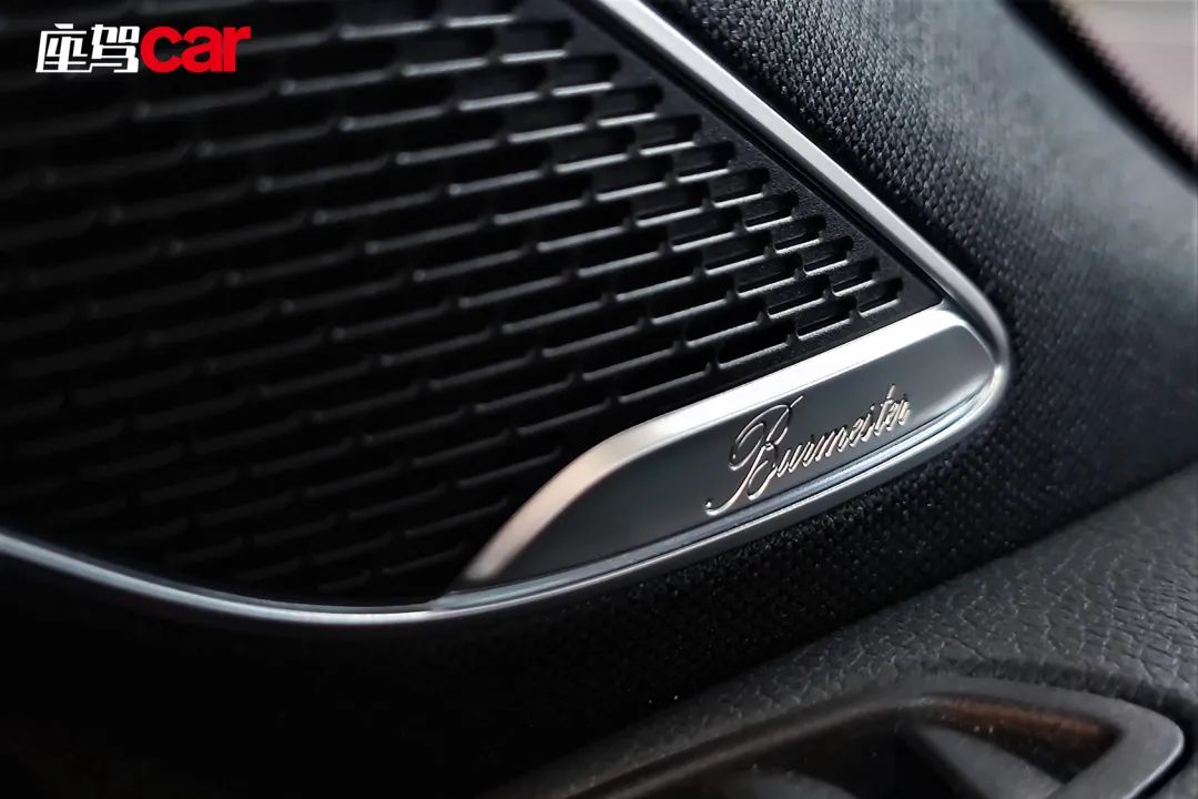 奔驰cla260落地价,奔驰轿跑两门2.0t