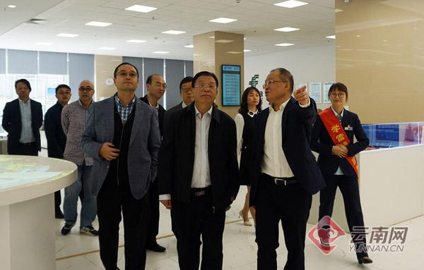 云报集团与中国邮政云南分公司签署战略合作协议