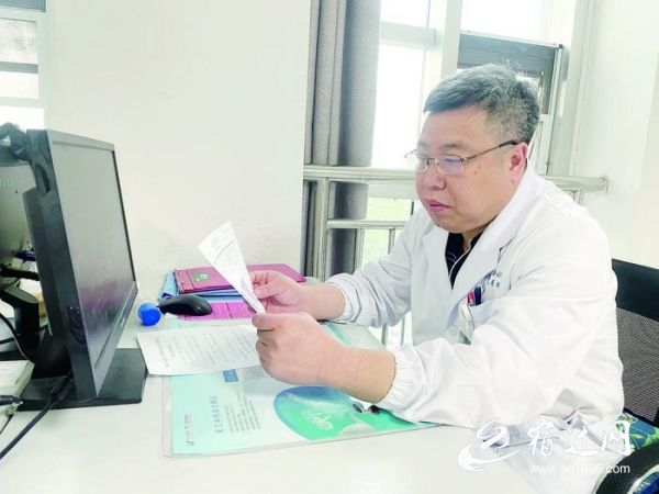 五一你最想向谁致敬,五一致敬最美工笔者