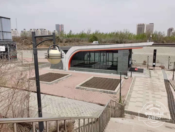 繁荣路站地铁a口,长春市繁荣路地铁站