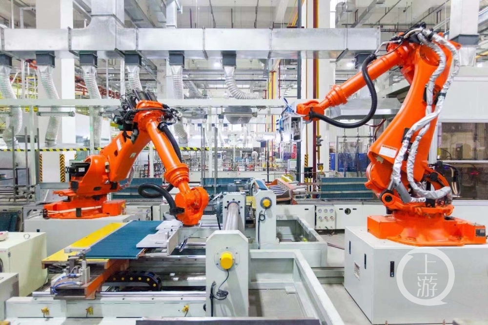 制造业智能工厂发展新方向,制造业数字化智能化发展