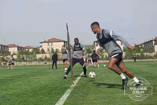 长春亚泰回长春,亚泰回主场训练