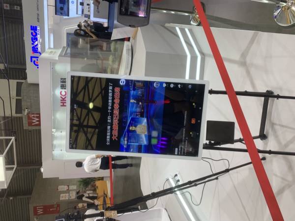 中国大陆显示屏范围跃居全球首位,中国大陆整体经济