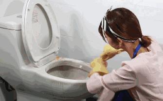 马桶用完要不要盖起来,马桶用完需要马上清洗吗