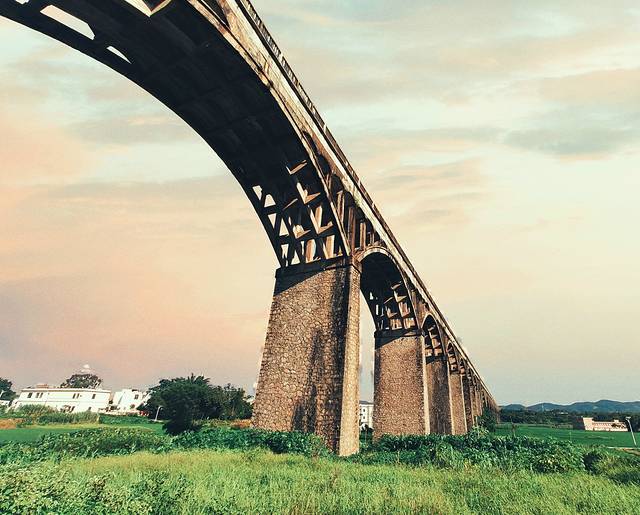 路过人间无非一瞬间歌曲,路过人间无非一瞬间舞蹈