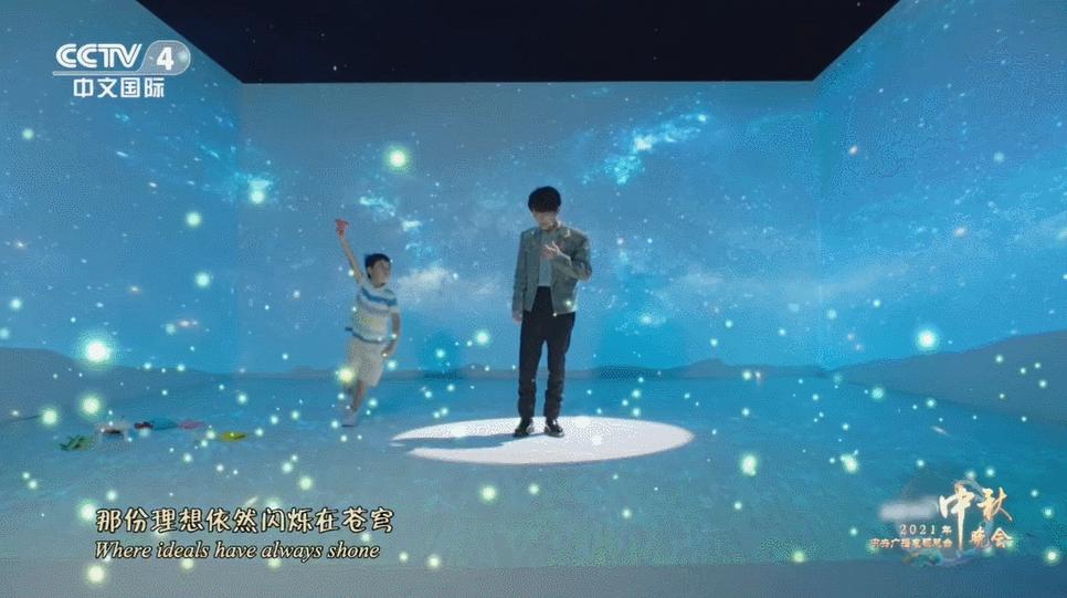 有一种“瓦吉瓦”的月亮家宴，叫“总台秋晚”