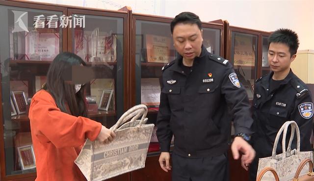 女子家中名牌包被偷,家中11个名牌包变赝品