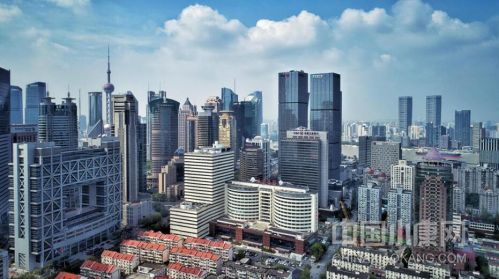 为推动中华文明复兴贡献青春力量,为腾飞添砖加瓦