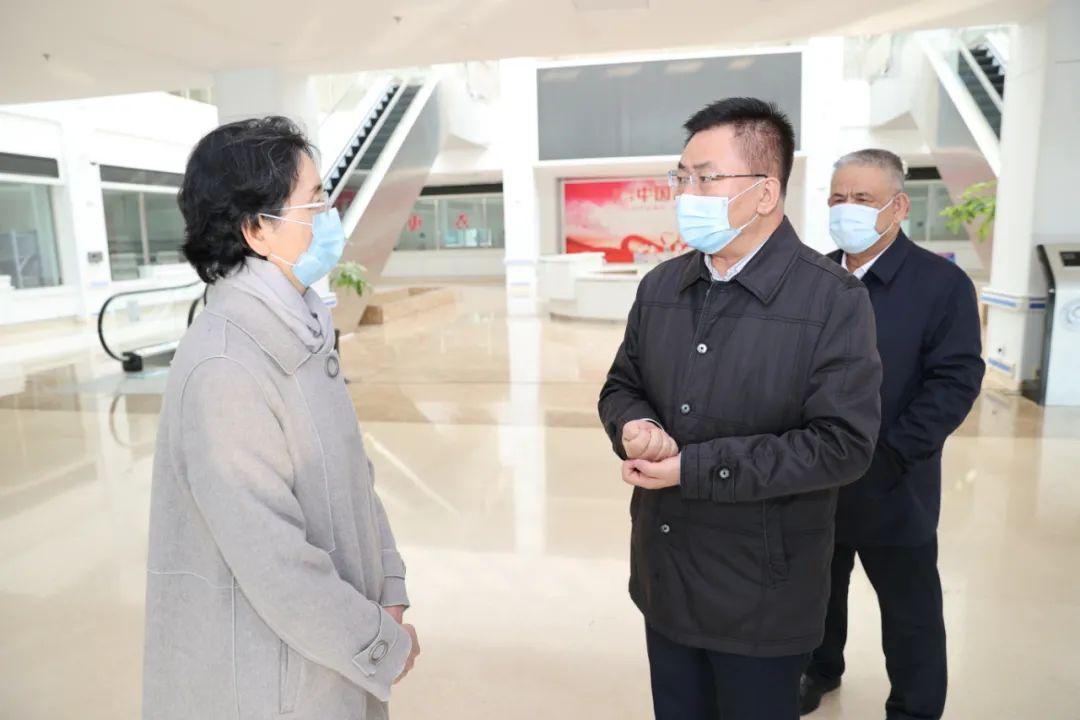 包钢在明查暗访我市疫情防控工作时强调强化责任担当杜绝麻痹思想科学精准防治齐心协力严防疫情扩散蔓延