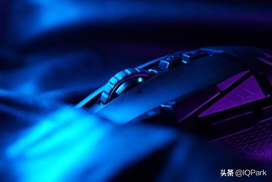习5之人，岂能没有趁手兵器？罗技G502独家首测
