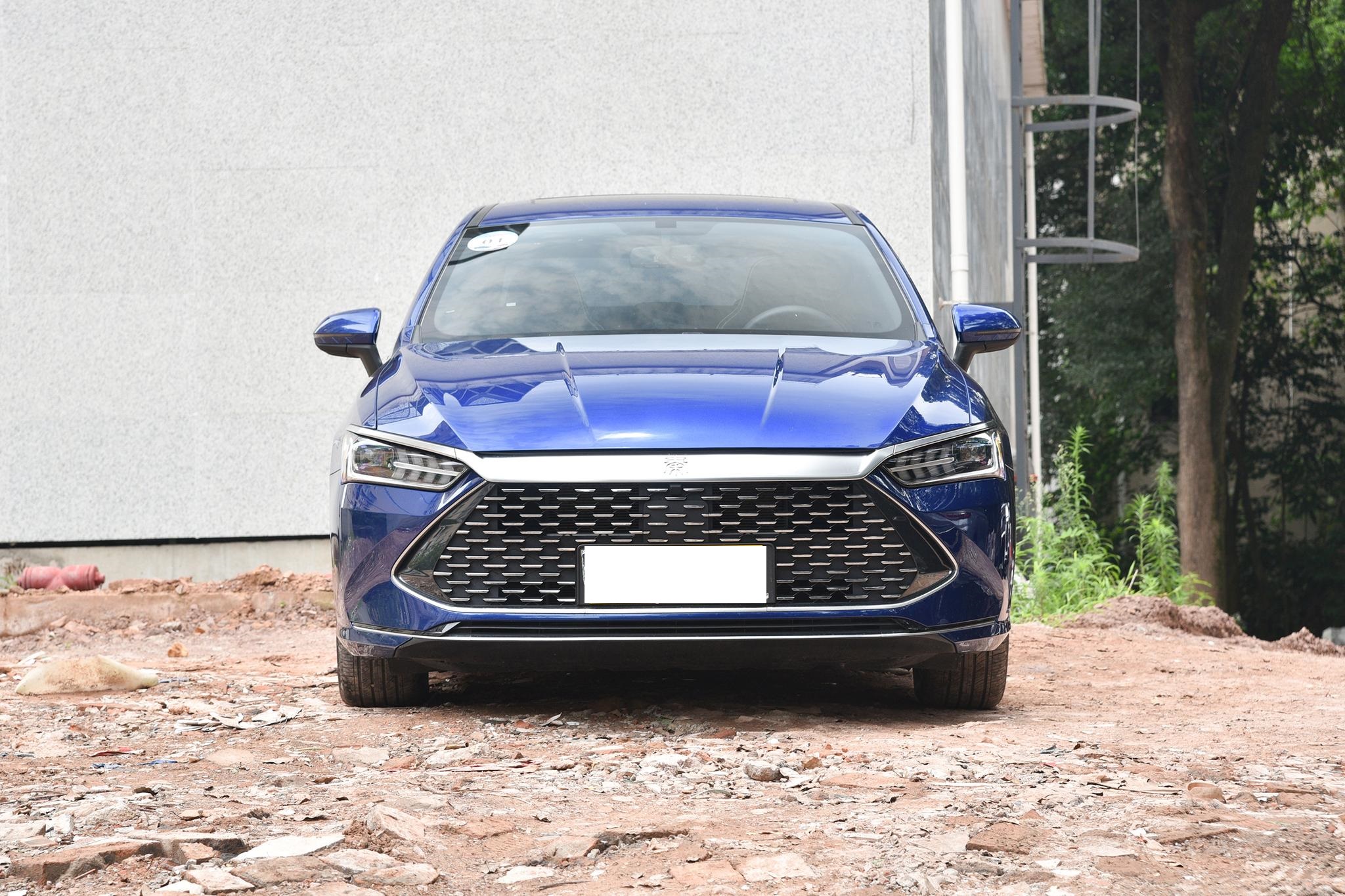 12万买哪款2.0t四驱suv,20万预算选轿车这三台车值得关注