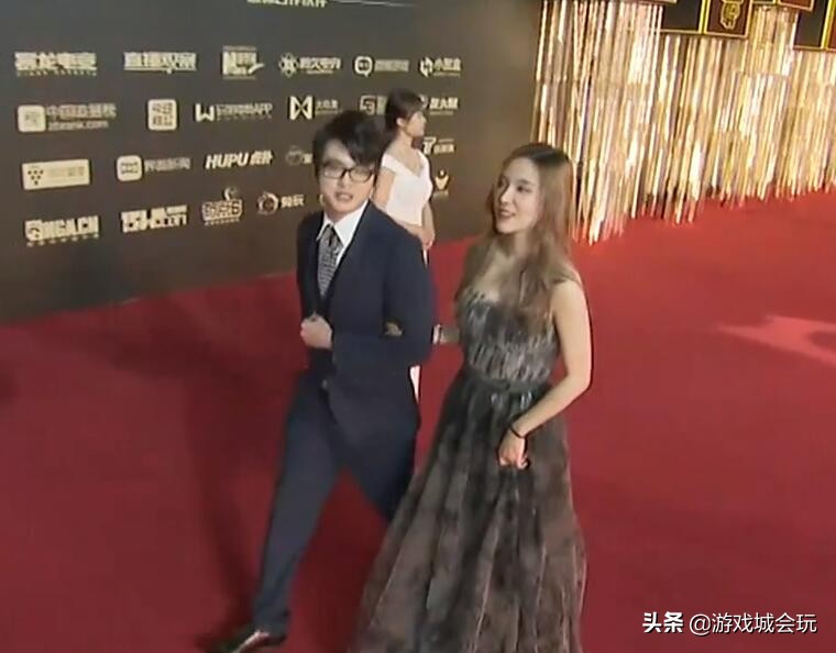 大仙虎牙首秀孤影,孤影巅峰时期和张大仙哪个人气高