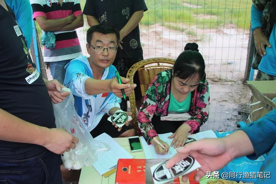 黑坑撒化肥，大多数钓友抱憾而归，唯独他狠狠给老板上了一课