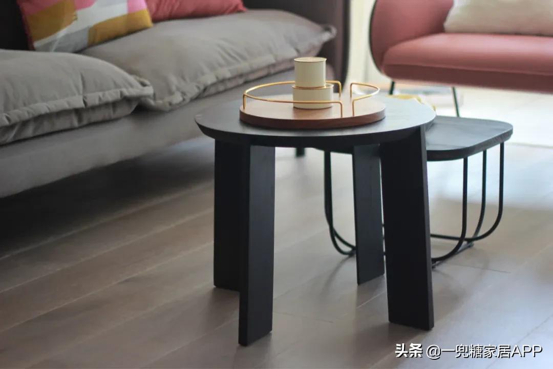 客厅既要装得好看又要装得实用,客厅装出高级感还省钱