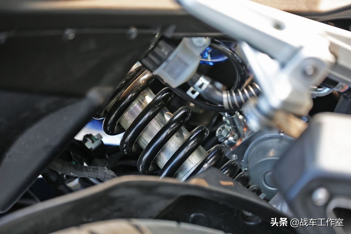 奔达阿修罗400cc街车曝光,奔达阿修罗400评测视频