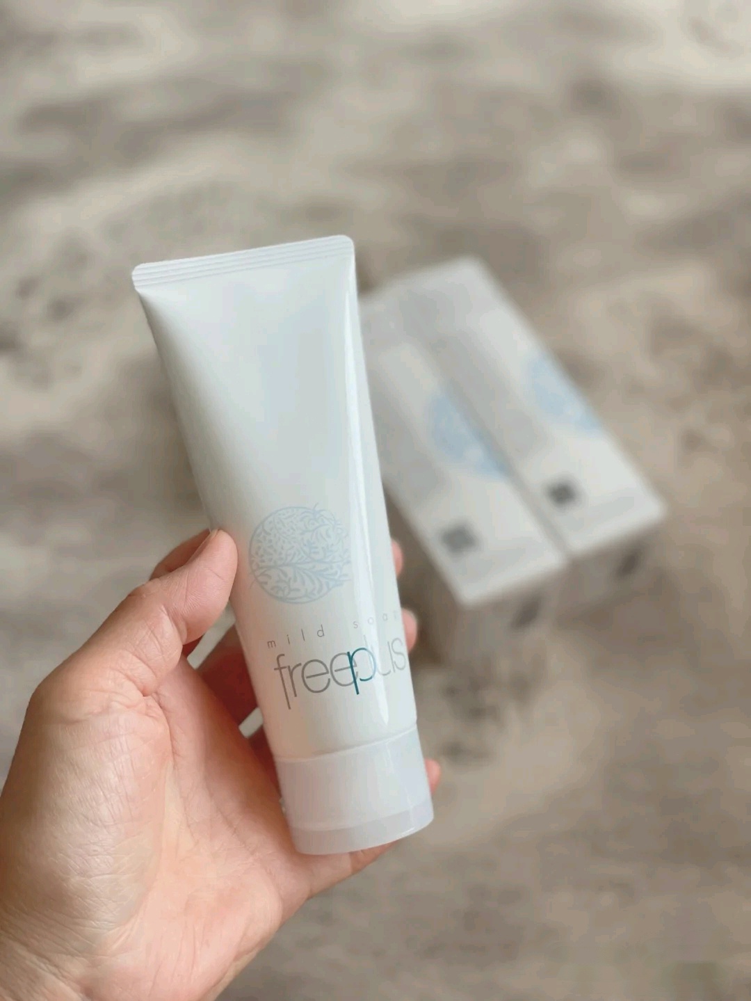 适合油皮的十大氨基酸洗面奶,资生堂洗面奶和芙丽芳丝哪个好